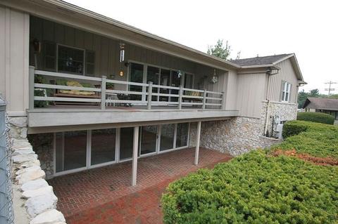 1305 Robert St, Jasper, IN 47546 photo 6