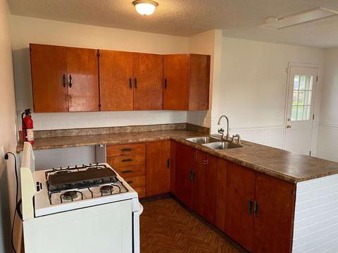 923 E 28th St, Marion, IN 46953 photo 8