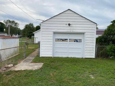 923 E 28th St, Marion, IN 46953 photo 15