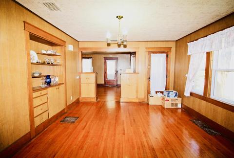 206 W Front St, Delphi, IN 46923 photo 10