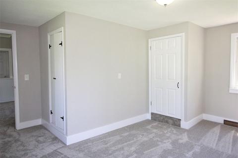 305 E Main St, Chalmers, IN 47929 photo 16