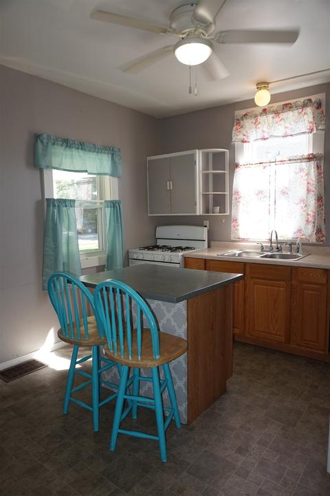 561 E 5th St, Peru, IN 46970 photo 7