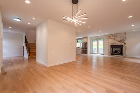 1210 E 2nd St, Bloomington, IN 47401 photo 13