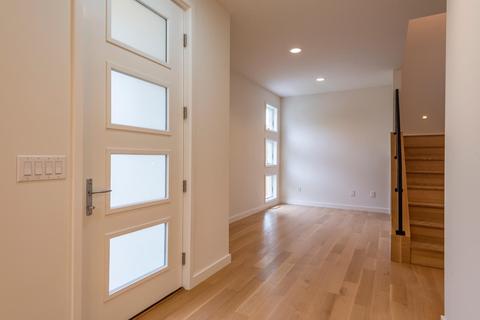 1210 E 2nd St, Bloomington, IN 47401 photo 4