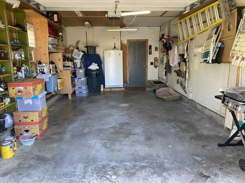 641 E Franklin St, Berne, IN 46711 photo 32