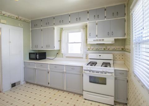 525 Eckman St, South Bend, IN 46614 photo 12