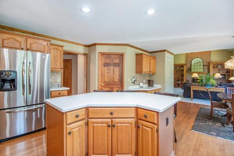 15465 Regis Ct, Granger, IN 46530 photo 14