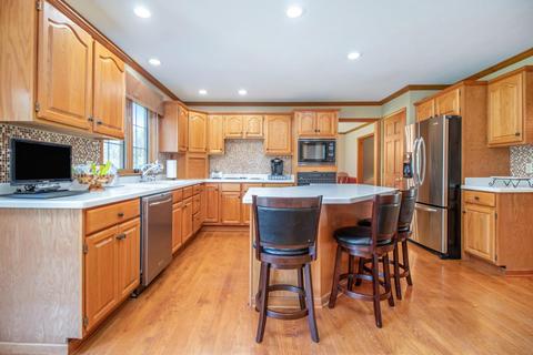 15465 Regis Ct, Granger, IN 46530 photo 13