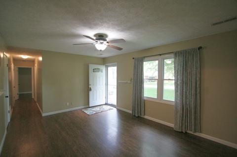 1173 Eisenhower Ave, Jasper, IN 47546 photo 2