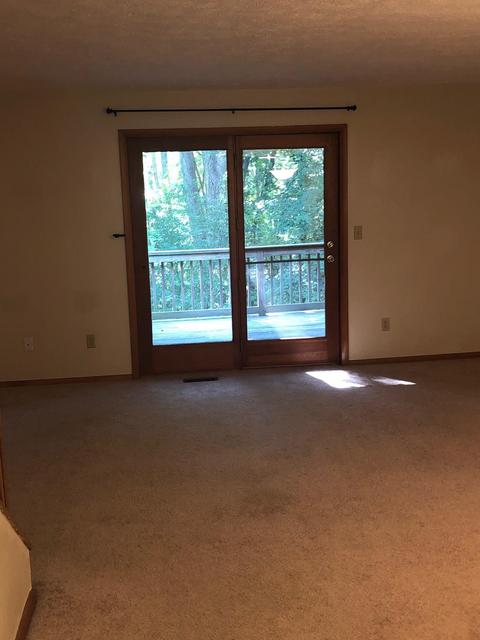 2319 E Winding Brook Ct, Bloomington, IN 47401 photo 8