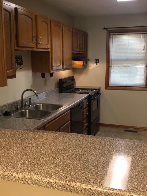 2319 E Winding Brook Ct, Bloomington, IN 47401 photo 7