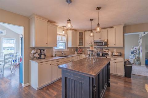 804 Maple Ct, Sweetser, IN 46987 photo 12
