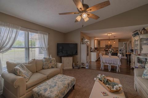 804 Maple Ct, Sweetser, IN 46987 photo 18