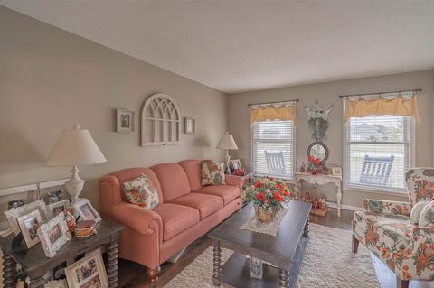 804 Maple Ct, Sweetser, IN 46987 photo 7