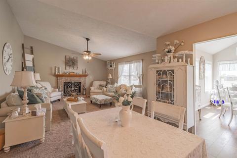 804 Maple Ct, Sweetser, IN 46987 photo 16