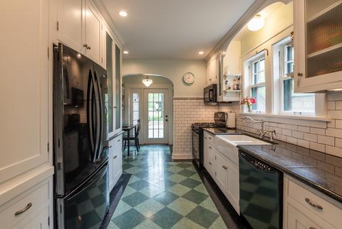 923 E University St, Bloomington, IN 47401 photo 11