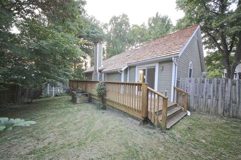 1606 E Camby Ct, Bloomington, IN 47401 photo 3