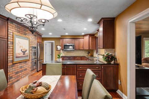 1107 N Shellbark Rd, Muncie, IN 47304 photo 9