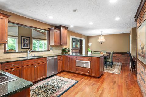 1107 N Shellbark Rd, Muncie, IN 47304 photo 8