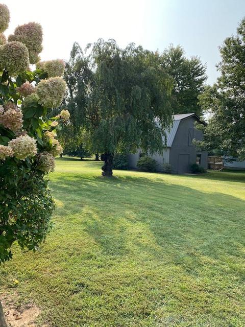3504 E Rogers Rd, Bloomington, IN 47401 photo 8
