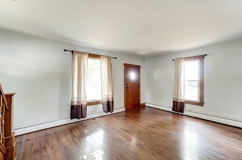 595 S Oak St, Waterloo, IN 46793 photo 5