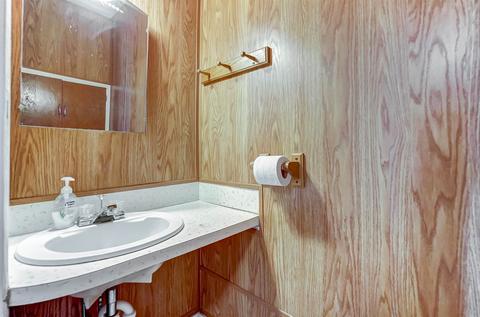 595 S Oak St, Waterloo, IN 46793 photo 13