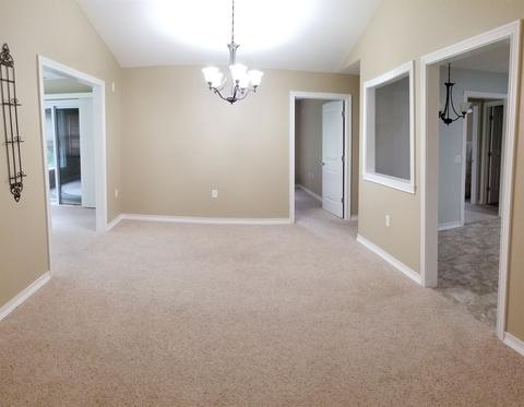 4820 W Hidden Meadow Dr, Bloomington, IN 47404 photo 10