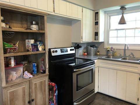 113 Pleasant View Dr, Mitchell, IN 47446 photo 3