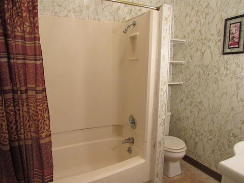 86 Walnut St, Wabash, IN 46992 photo 22