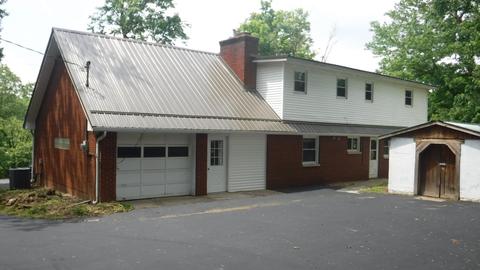 4252 N Centennial Dr, Bloomington, IN 47404 photo 3