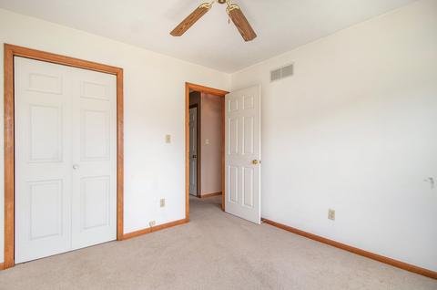 30855 Oakbrook Dr, Granger, IN 46530 photo 14