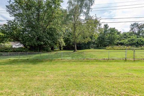 4261 W Doyle Ave, Bloomington, IN 47403 photo 27