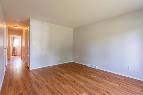 4261 W Doyle Ave, Bloomington, IN 47403 photo 6