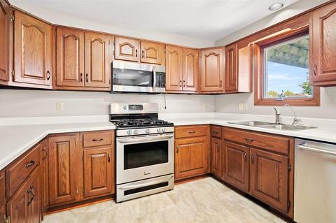 9727 Blue Mound Dr, Fort Wayne, IN 46804 photo 11