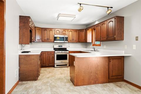 9727 Blue Mound Dr, Fort Wayne, IN 46804 photo 10