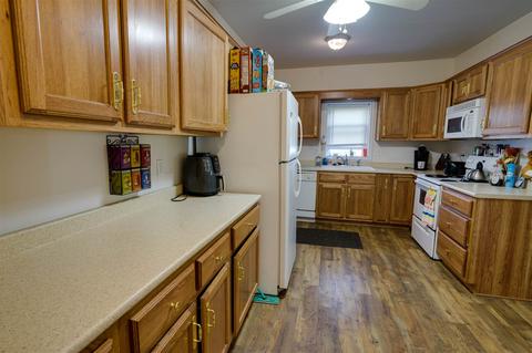 310 W Union St, Waterloo, IN 46793 photo 5