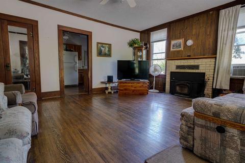 310 W Union St, Waterloo, IN 46793 photo 3