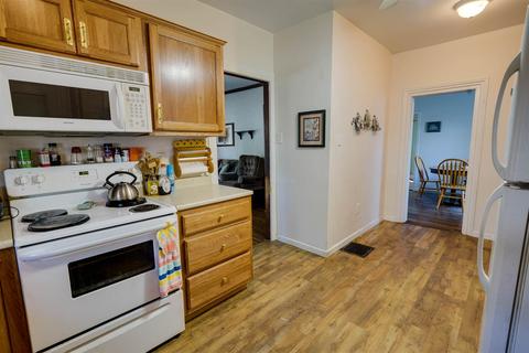 310 W Union St, Waterloo, IN 46793 photo 6