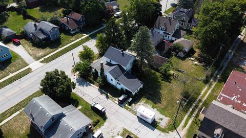 310 W Union St, Waterloo, IN 46793 photo 2