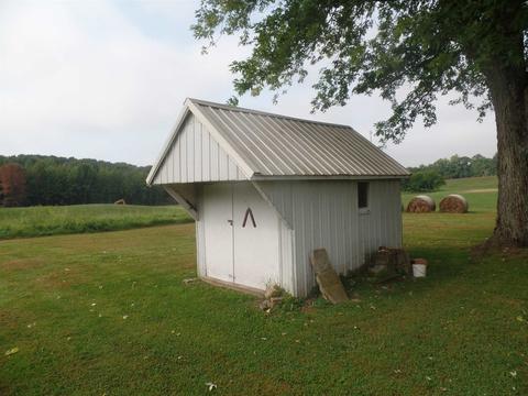 511 E Spring St, Bloomfield, IN 47424 photo 18