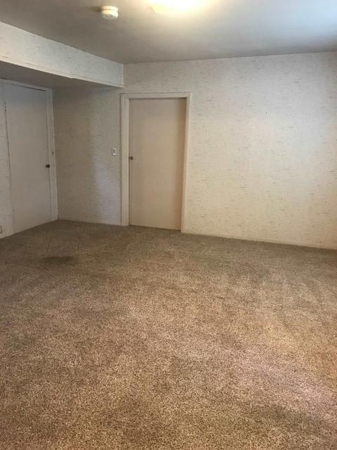 905 Tulip St, Mitchell, IN 47446 photo 2