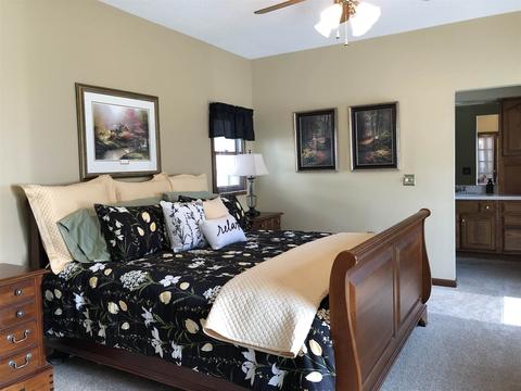 1114 M St, Bedford, IN 47421 photo 16