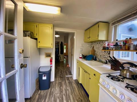 620 W Howe St, Bloomington, IN 47403 photo 7