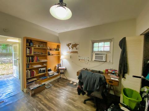 620 W Howe St, Bloomington, IN 47403 photo 11