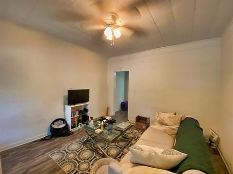 620 W Howe St, Bloomington, IN 47403 photo 4