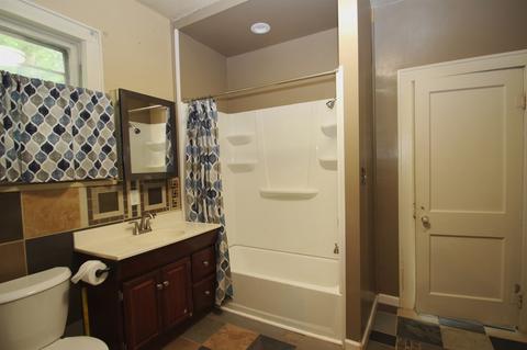 156 E Maple St, Wabash, IN 46992 photo 15