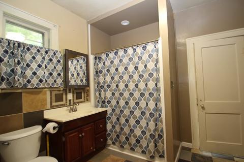 156 E Maple St, Wabash, IN 46992 photo 16