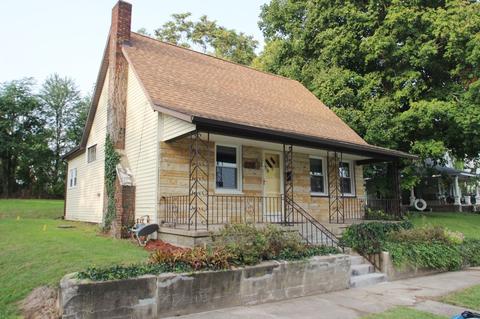156 E Maple St, Wabash, IN 46992 photo 1