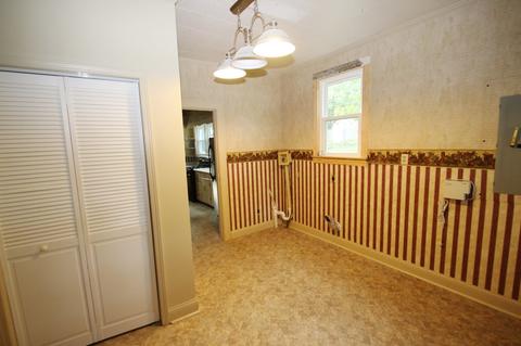 156 E Maple St, Wabash, IN 46992 photo 18