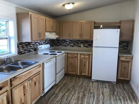 321 Dale St, Mitchell, IN 47446 photo 5